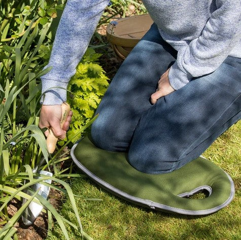 Burgon and Ball Kneelo Pads Moss