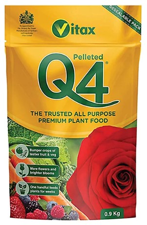 Vitax Q4 Pelleted 0.9kg