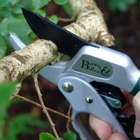 Burgon & Ball Ratchet Pruner